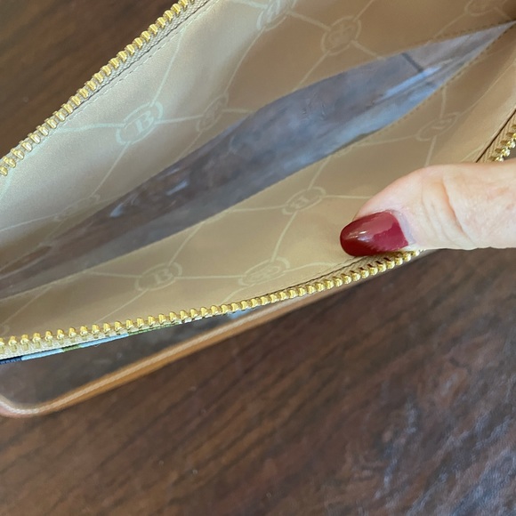 Monogrammed Barrington Katie pouch - Picture 3 of 4
